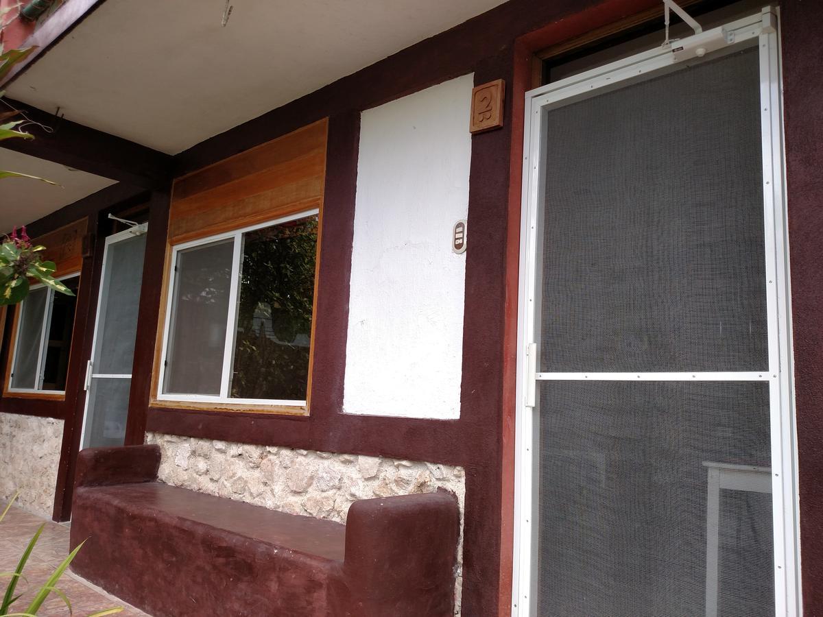 Zapote Tree Inn Flores Kültér fotó