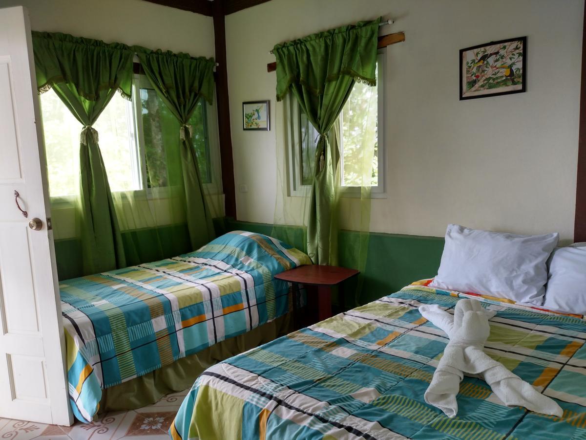 Zapote Tree Inn Flores Kültér fotó