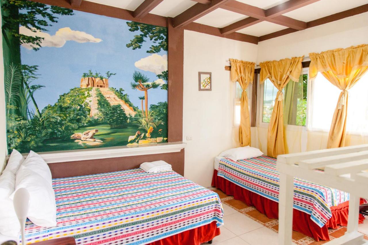 Zapote Tree Inn Flores Kültér fotó